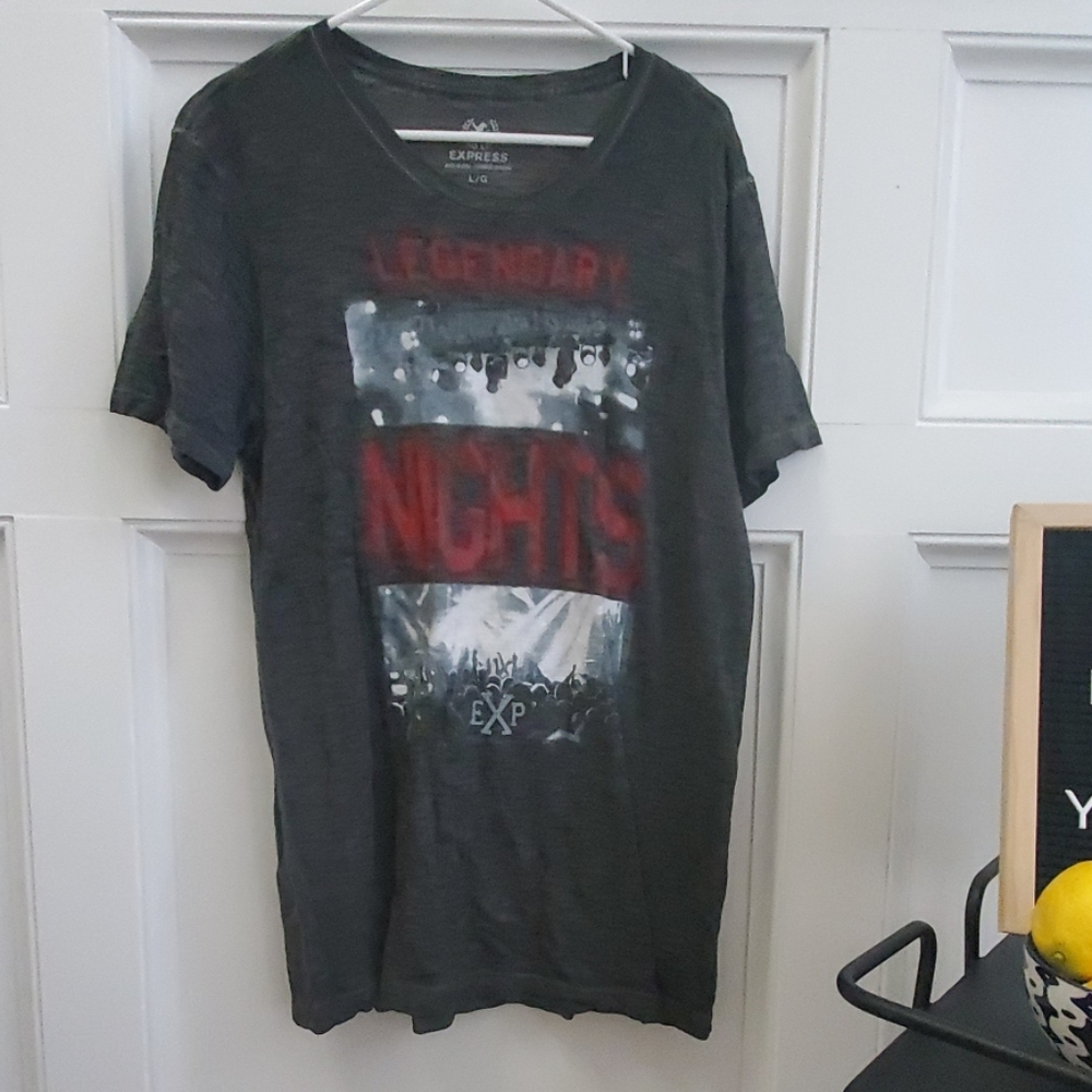 Gray Express mens graphic tee